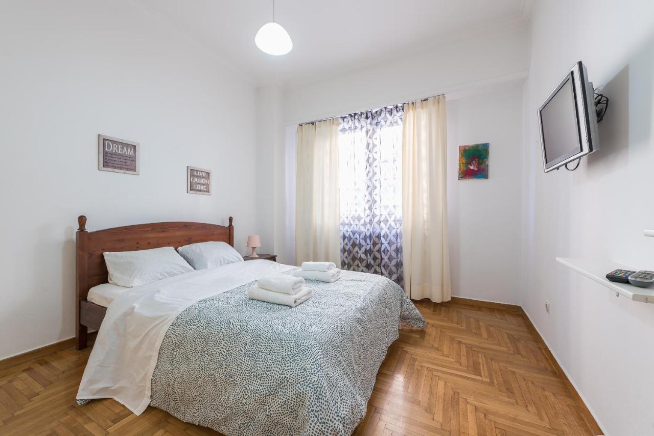 Pagkrati 2 Bedroom Apartment For 4 Persons Athen Exterior foto