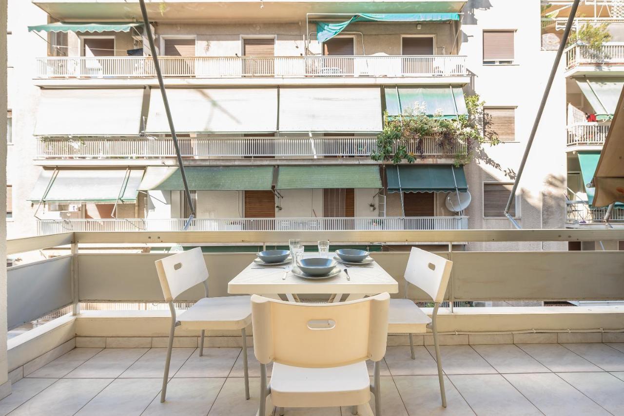 Pagkrati 2 Bedroom Apartment For 4 Persons Athen Exterior foto